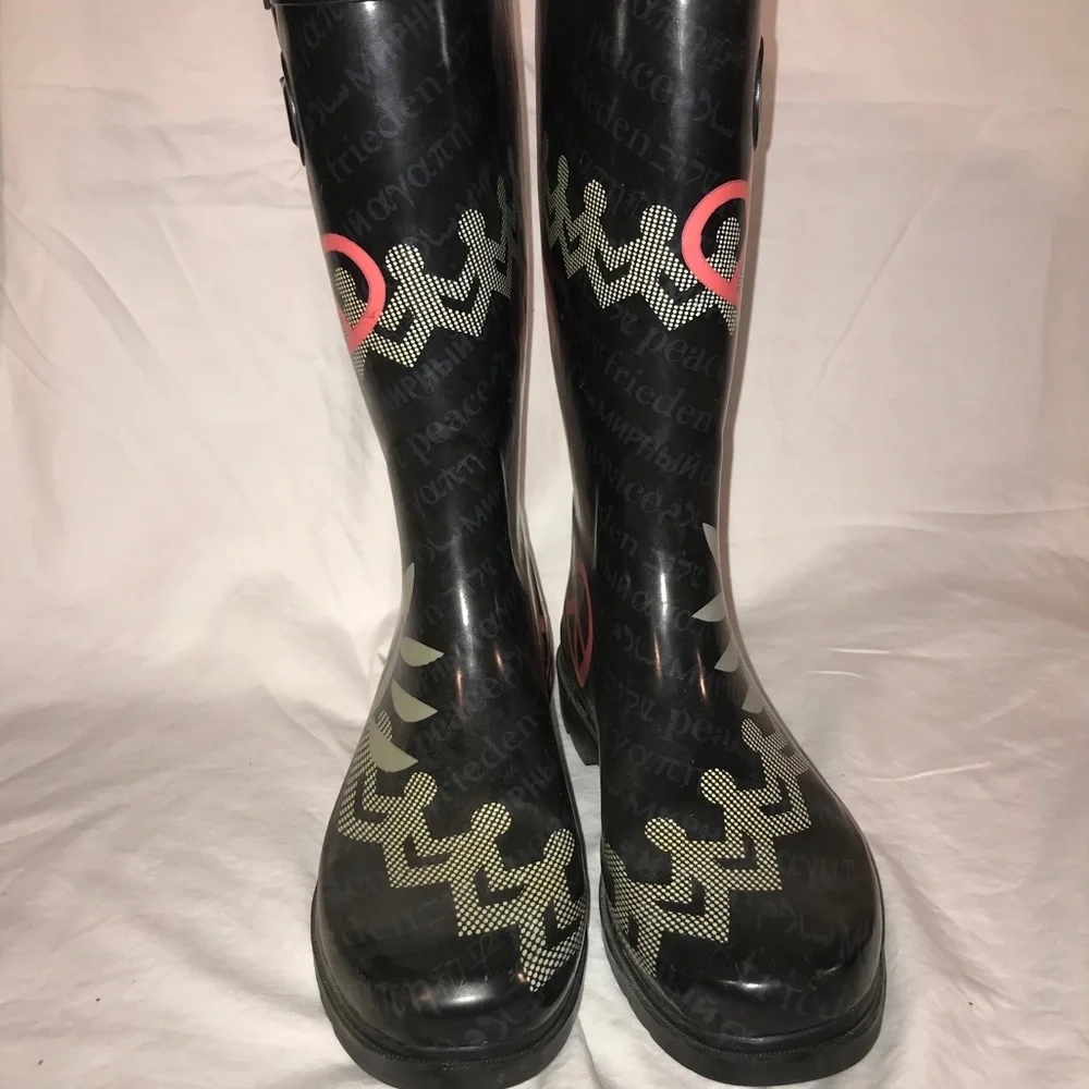CHOOKA Tall Rainboots 10M Black Paper Doll Peace Dove EUC $60 cdw